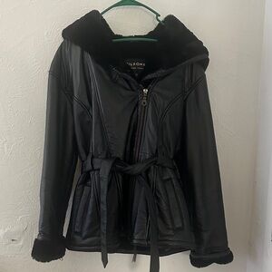 Wilsons Women's Black Leather Jacket with Belt